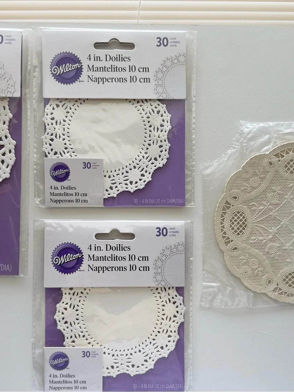 Wilton Craft White Decorative Paper Doilies Pack